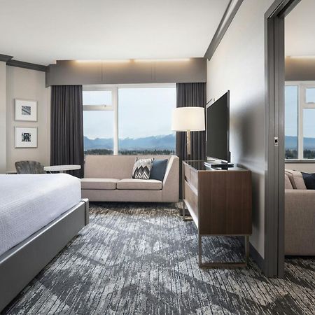 Sheraton Vancouver Guildford Hotel Surrey Esterno foto