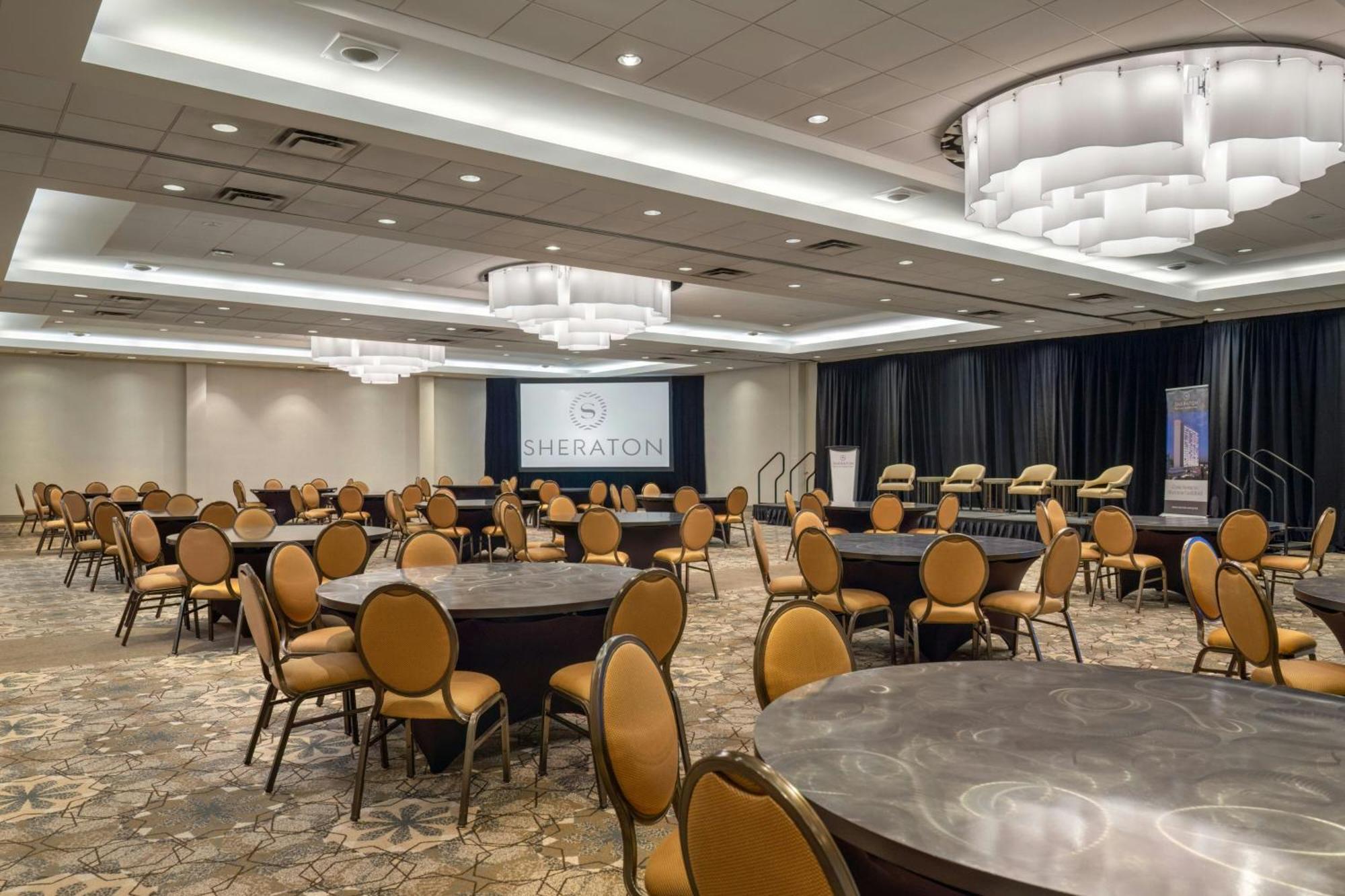 Sheraton Vancouver Guildford Hotel Surrey Esterno foto