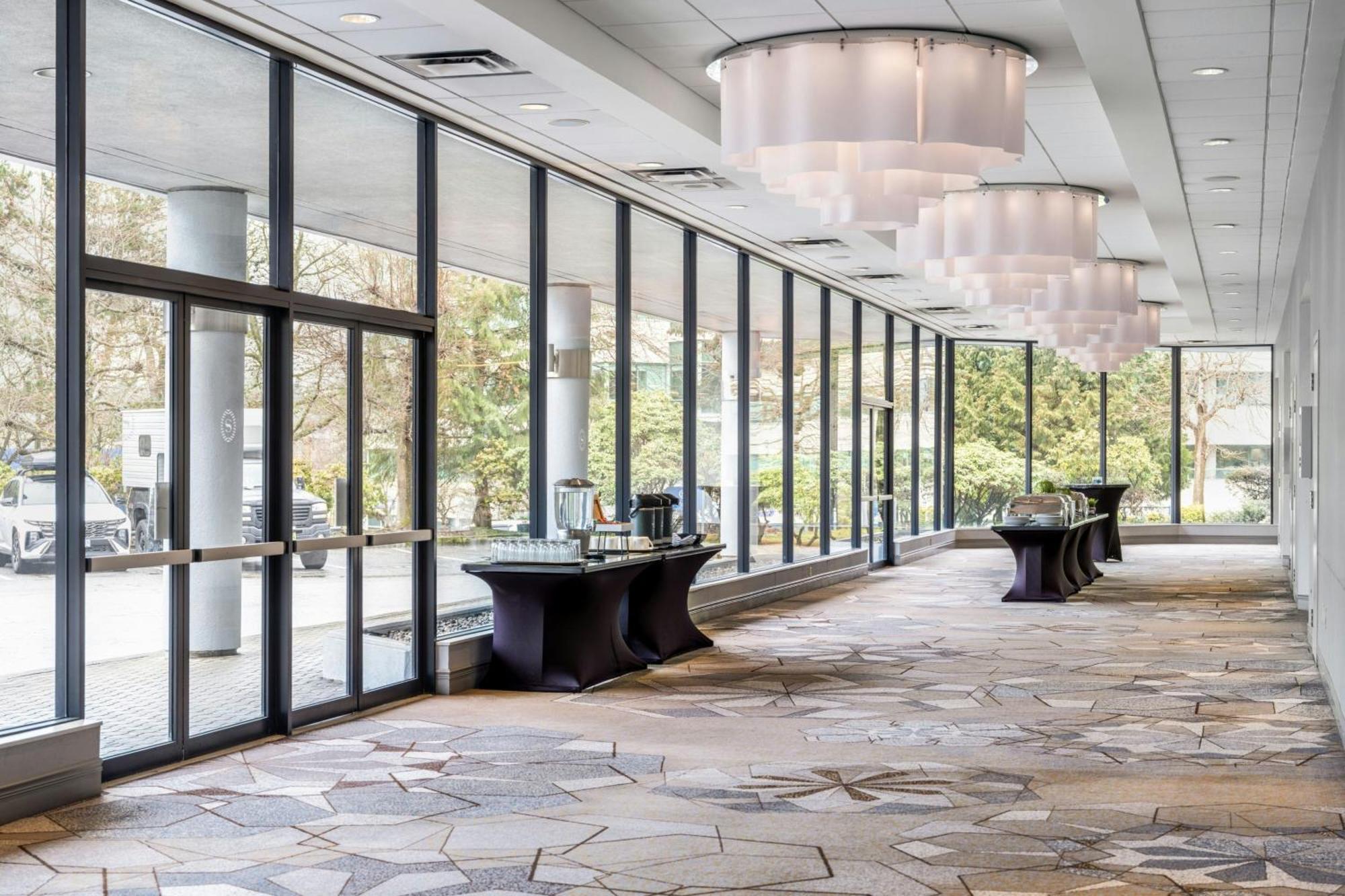 Sheraton Vancouver Guildford Hotel Surrey Esterno foto