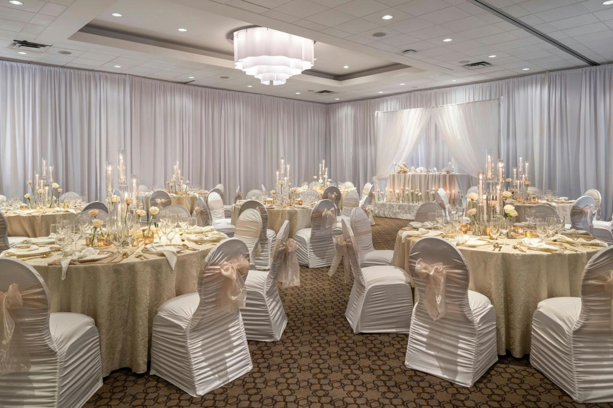 Sheraton Vancouver Guildford Hotel Surrey Esterno foto