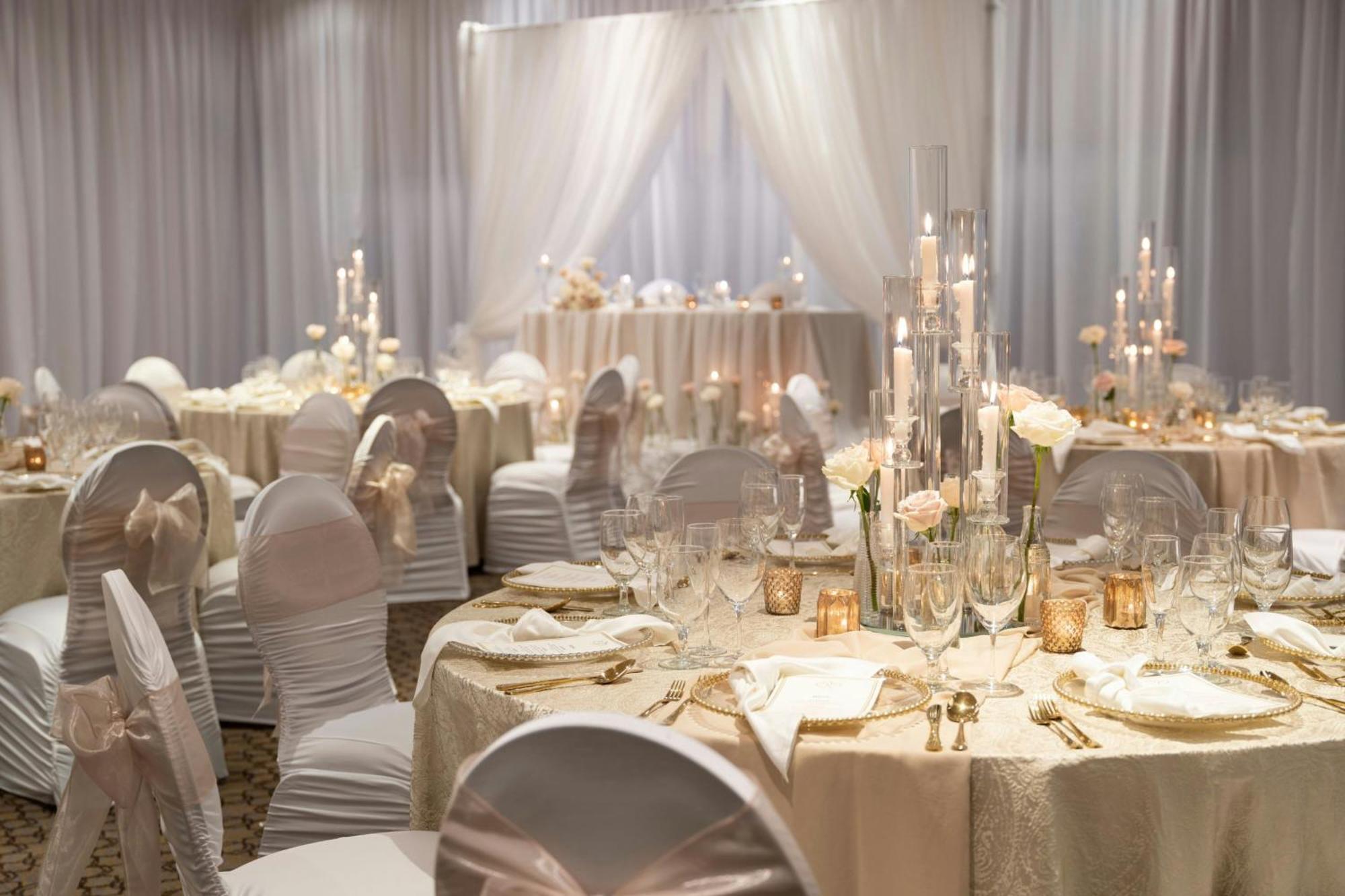 Sheraton Vancouver Guildford Hotel Surrey Esterno foto